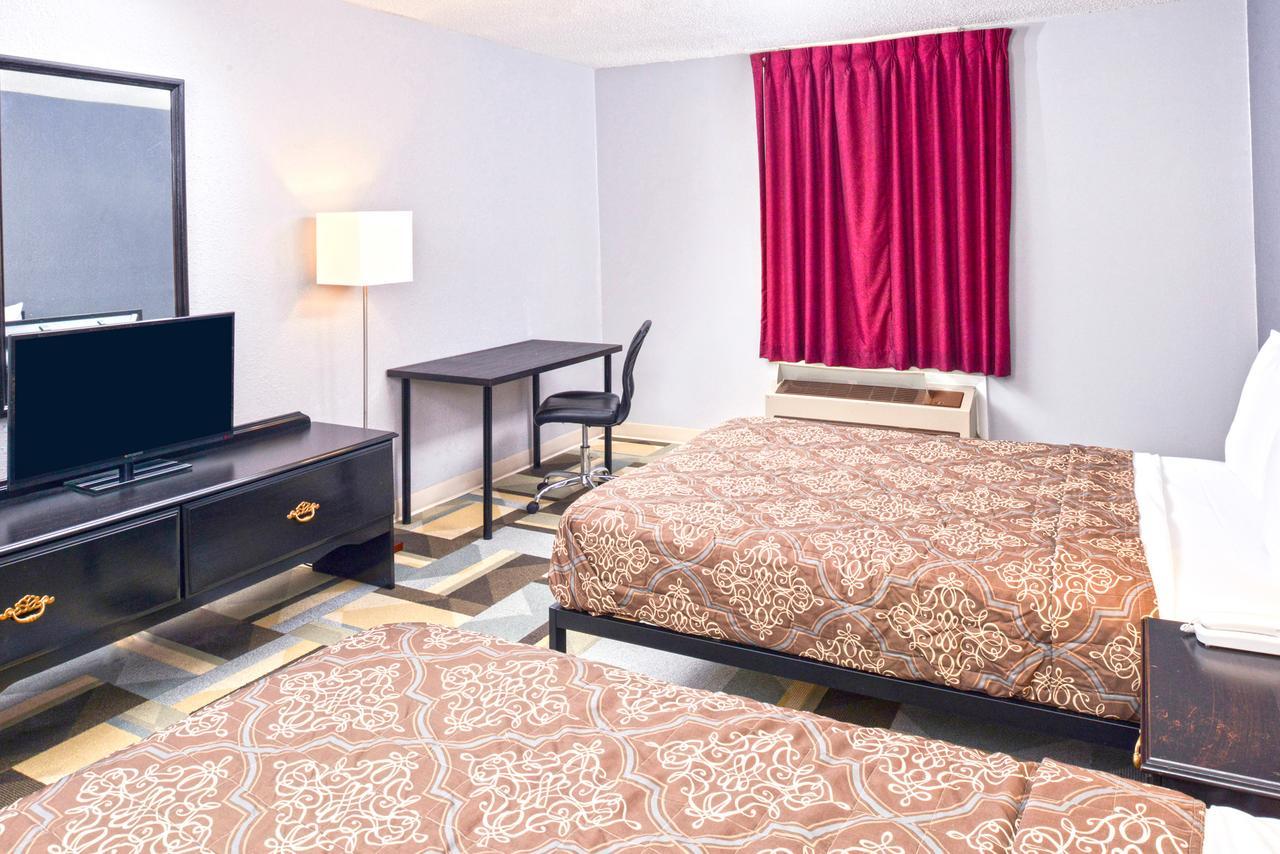Country Garden & Suites-Benton Buitenkant foto