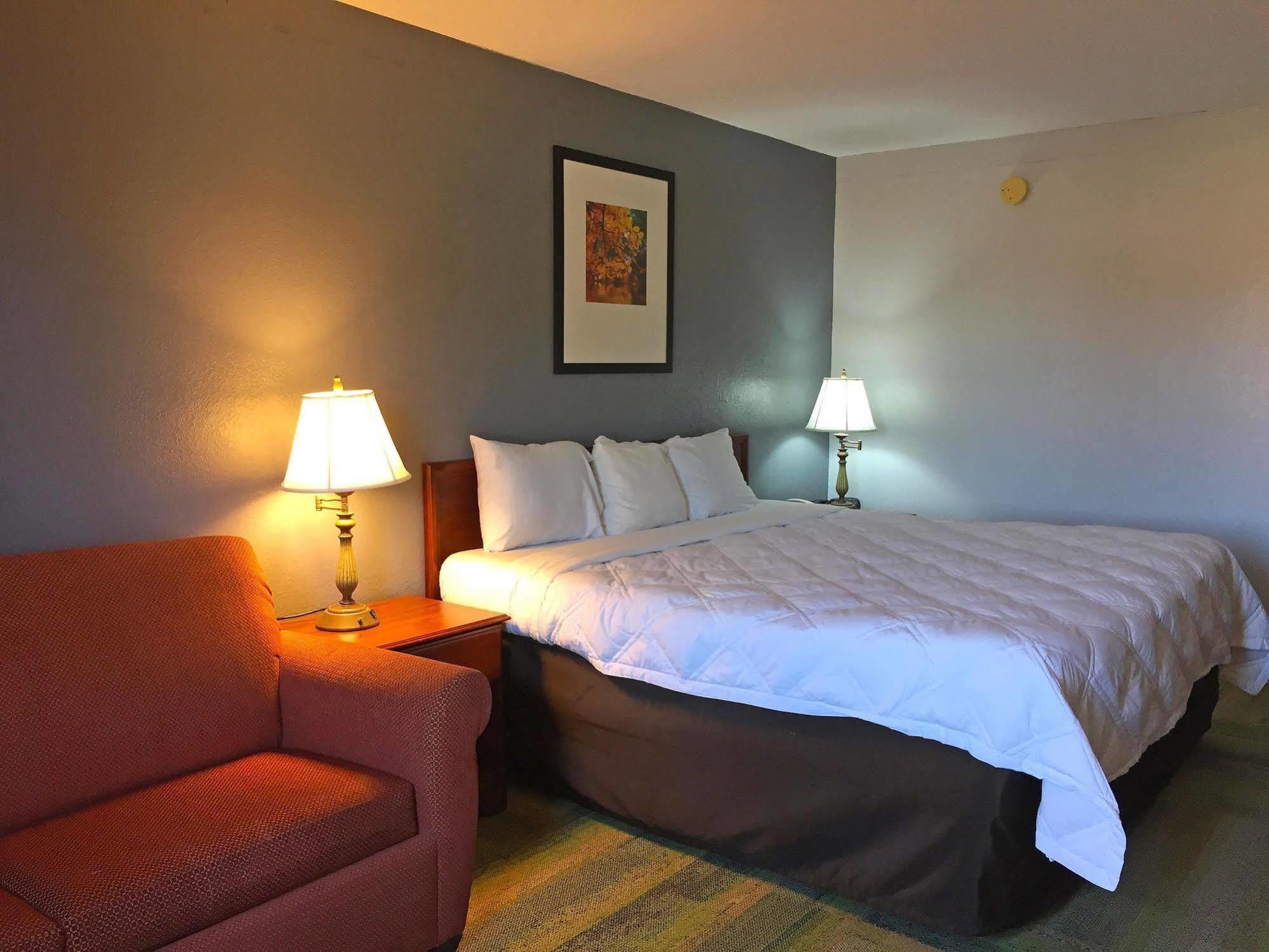 Country Garden & Suites-Benton Buitenkant foto