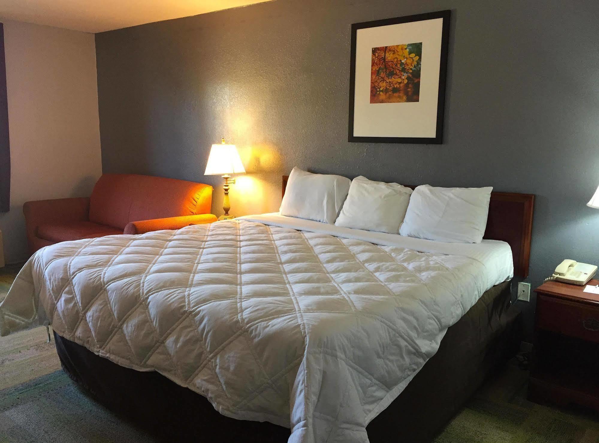 Country Garden & Suites-Benton Buitenkant foto