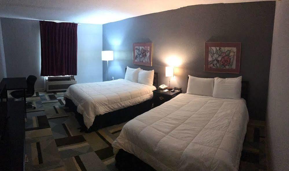 Country Garden & Suites-Benton Buitenkant foto